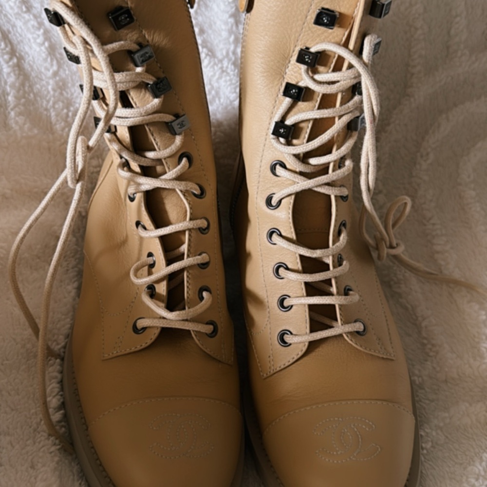 CHANEL Tan Leather Lace-Up Boots